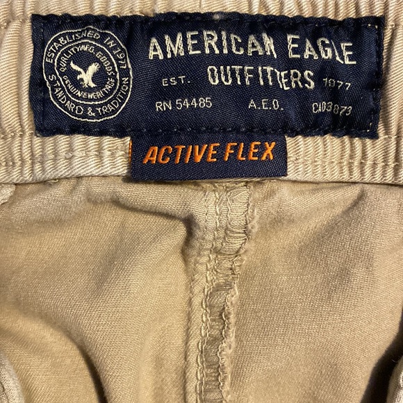 American eagle active flex jogger khakis - Picture 2 of 5
